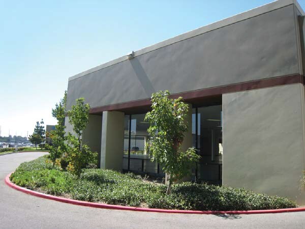 More Photos Of 1554 E Warner Ave, Santa Ana Freestanding For Lease