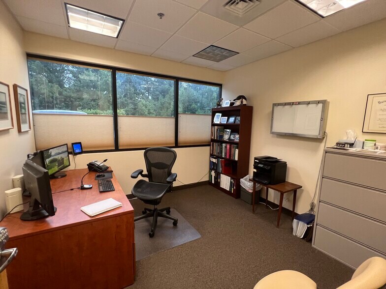 More Photos Of 265 Benton Dr, East Longmeadow Medical For Sale