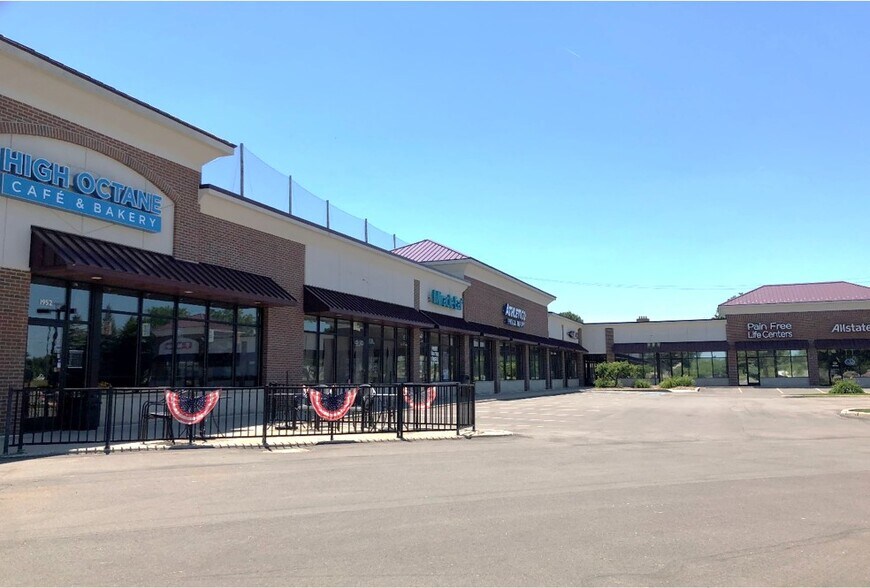 Primary Photo Of 1914-1952 S Telegraph Rd, Bloomfield Twp Unknown For Lease