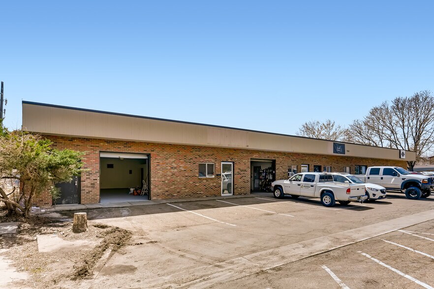 More Photos Of 776 W Baseline Rd, Lafayette Warehouse For Lease