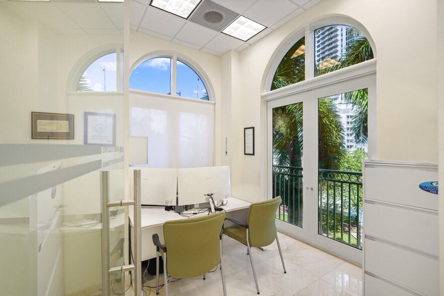 More Photos Of 511 SE 5th Ave, Fort Lauderdale Apartments For Sale