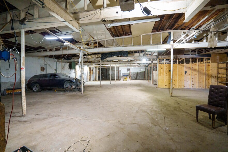 More Photos Of 1125 Mitchell Rd, Schenectady Warehouse For Sale