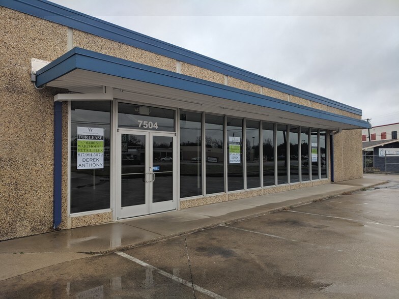 Primary Photo Of 7504 Boulevard 26, North Richland Hills Health Club For Lease
