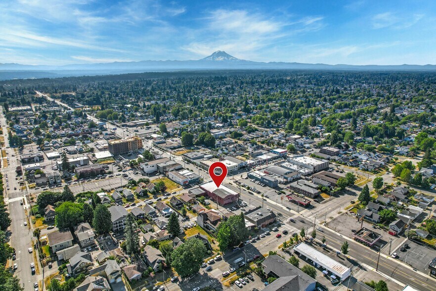 More Photos Of 803-809 S 38th St, Tacoma Storefront Retail Office For Sale