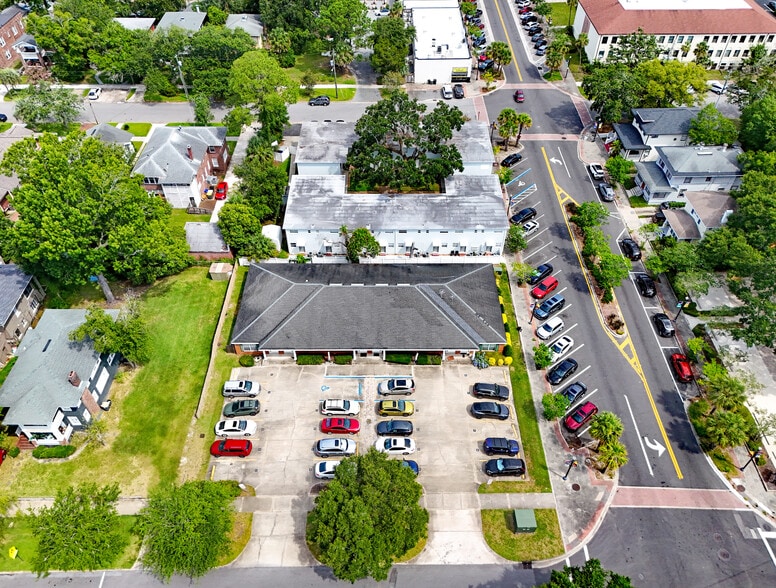 More Photos Of 2715 Oak St, Jacksonville Medical For Lease