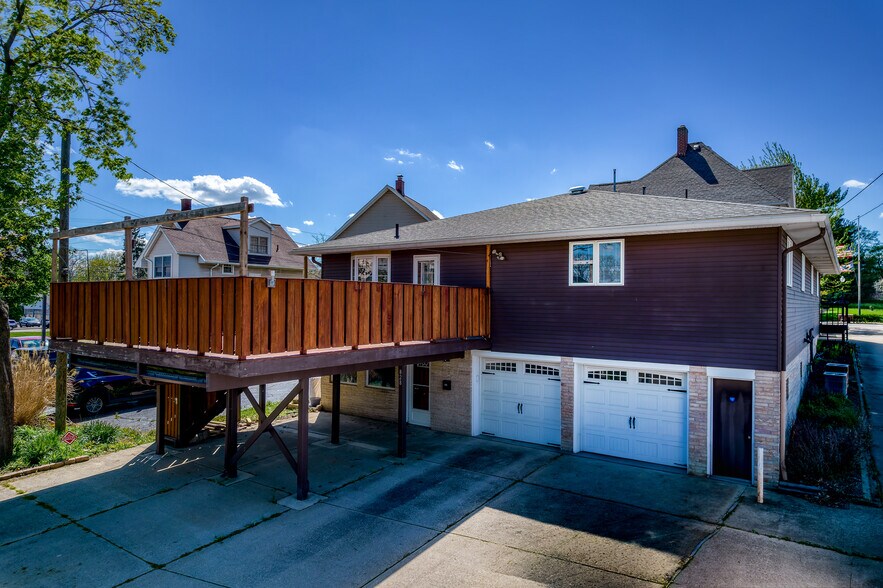 More Photos Of 832 S Main St, Canton Specialty For Sale