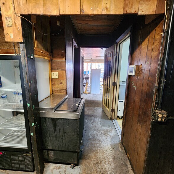 More Photos Of 6225 Greens Rd, Humble General Retail For Lease