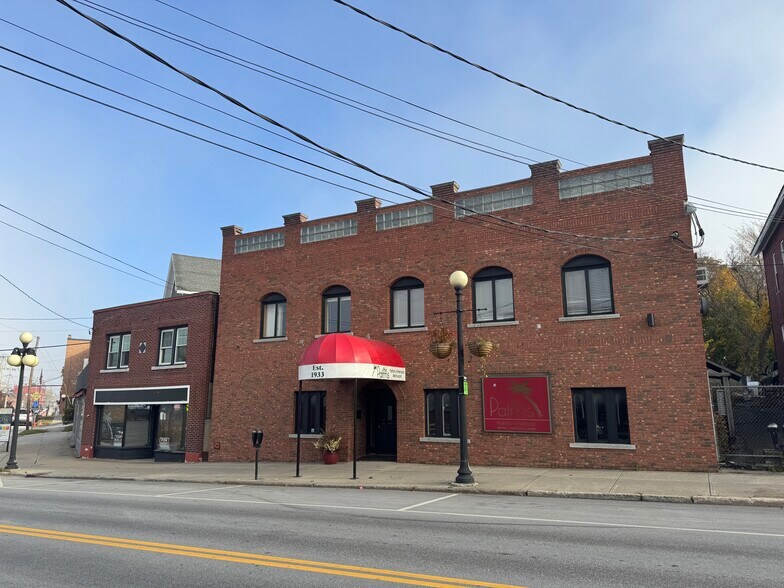 Primary Photo Of 36 Strongs Ave, Rutland General Retail For Sale