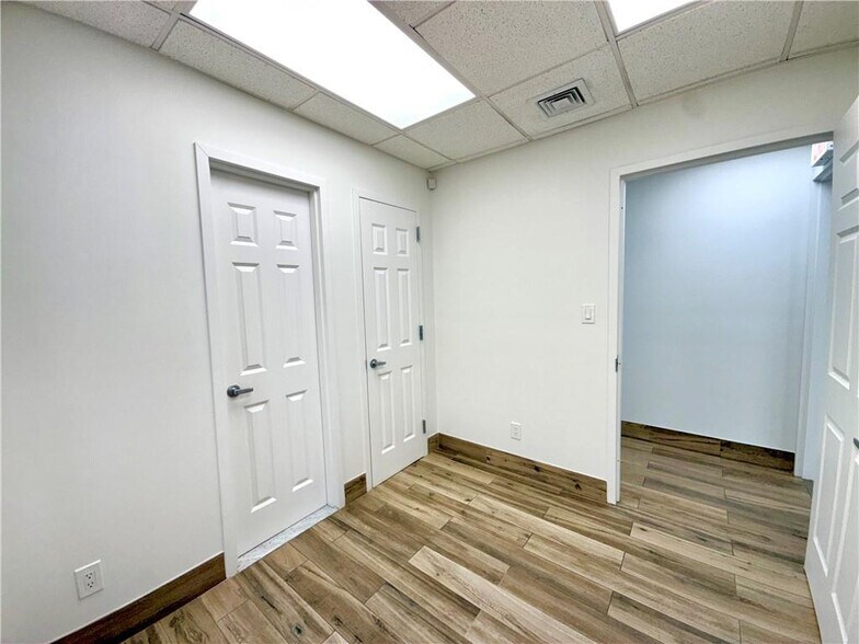 More Photos Of 248 Avenue P, Brooklyn Office Residential For Sale