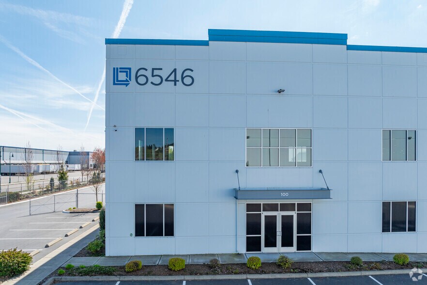 More Photos Of 6546 20th St E, Fife Warehouse For Lease