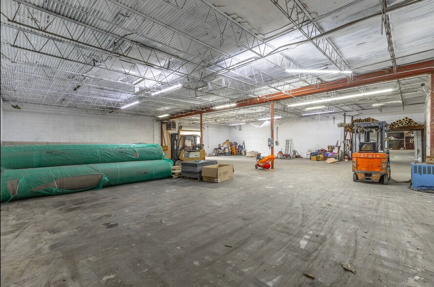 More Photos Of 360 Carbondale Rd SW, Dalton Warehouse For Sale