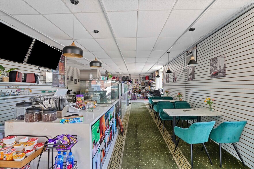 More Photos Of 167 Forbell St, Brooklyn Coworking Space