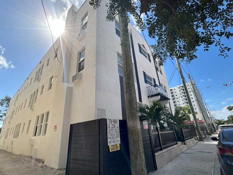 More Photos Of 1142 SW 4th St, Miami Apartments For Sale