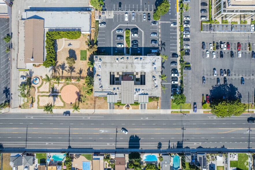 More Photos Of 3840 Woodruff Ave, Long Beach Medical For Lease