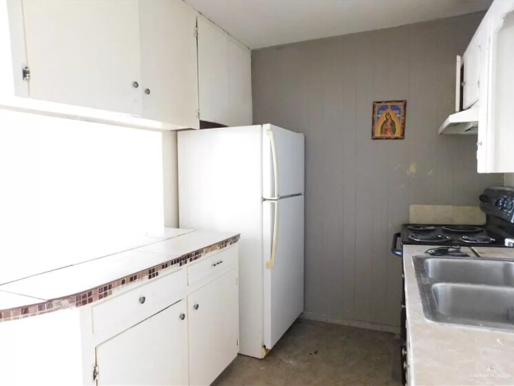 More Photos Of 3616 Harvey St, McAllen Apartments For Sale