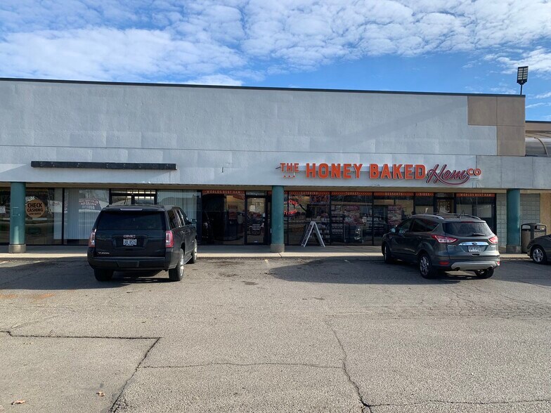 More Photos Of 5537-5597 Salem Ave, Dayton Unknown For Lease