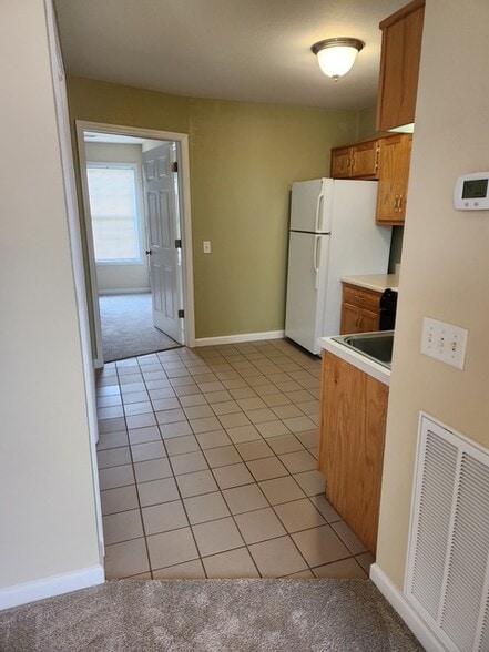More Photos Of 18 Blossom Ln, Rossville Apartments For Sale