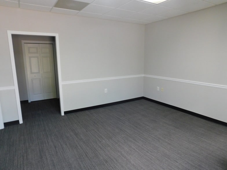 More Photos Of 4335 S Lee St, Buford Office For Lease