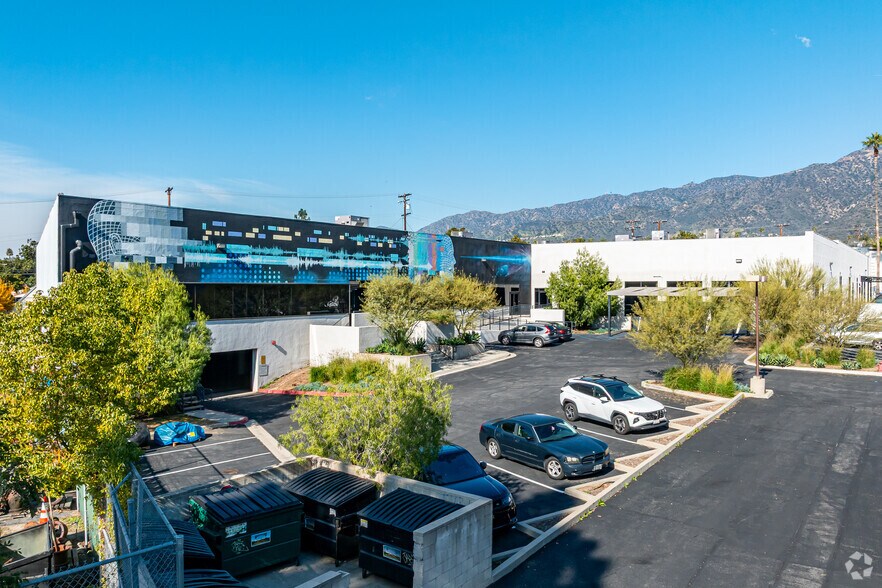 Primary Photo Of , Glendale Office For Sale