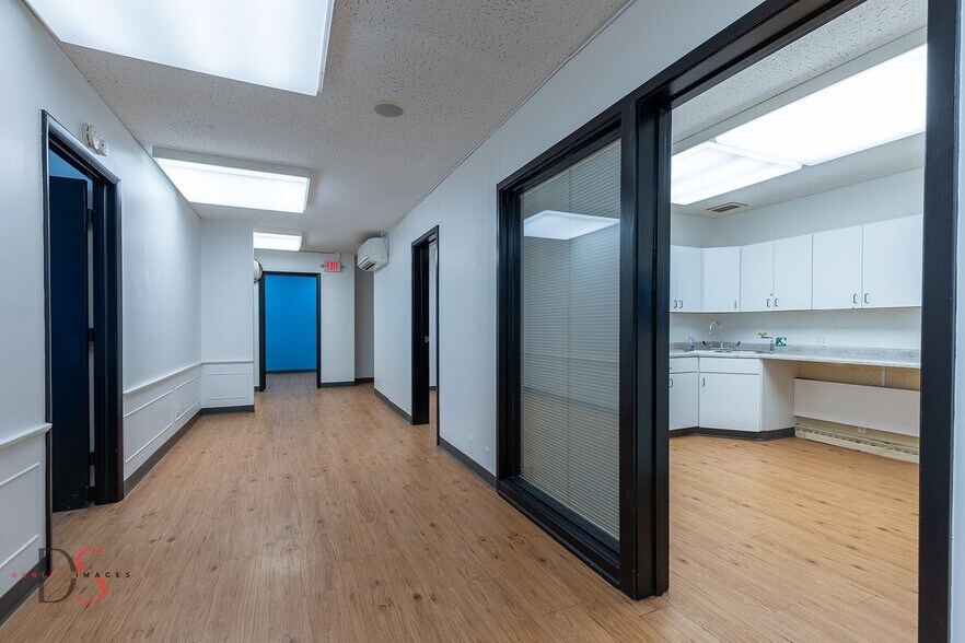 More Photos Of 612 Court St, Ottawa Medical For Lease