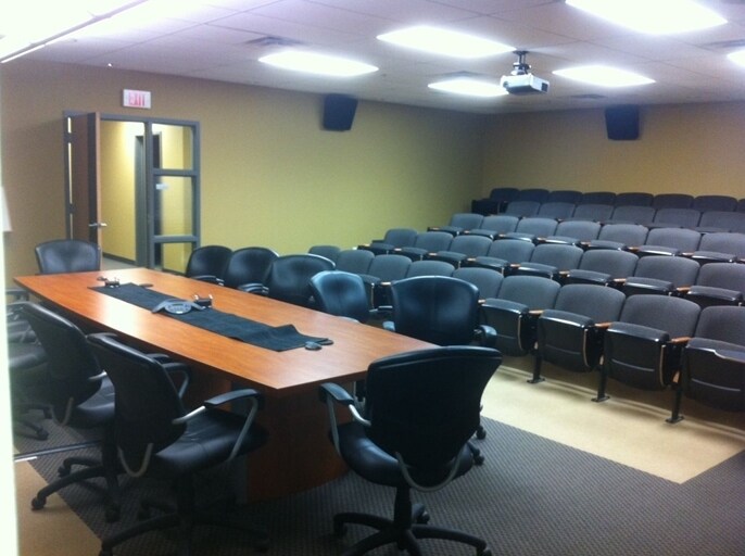 More Photos Of 9940 99th Ave, Fort Saskatchewan Office For Lease
