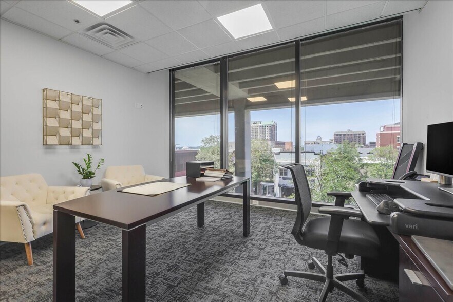 More Photos Of 215 S Monroe St, Tallahassee Office For Lease