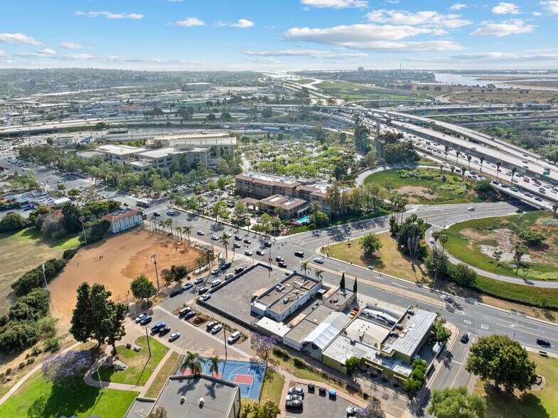 More Photos Of 4263 Taylor St, San Diego General Retail For Sale