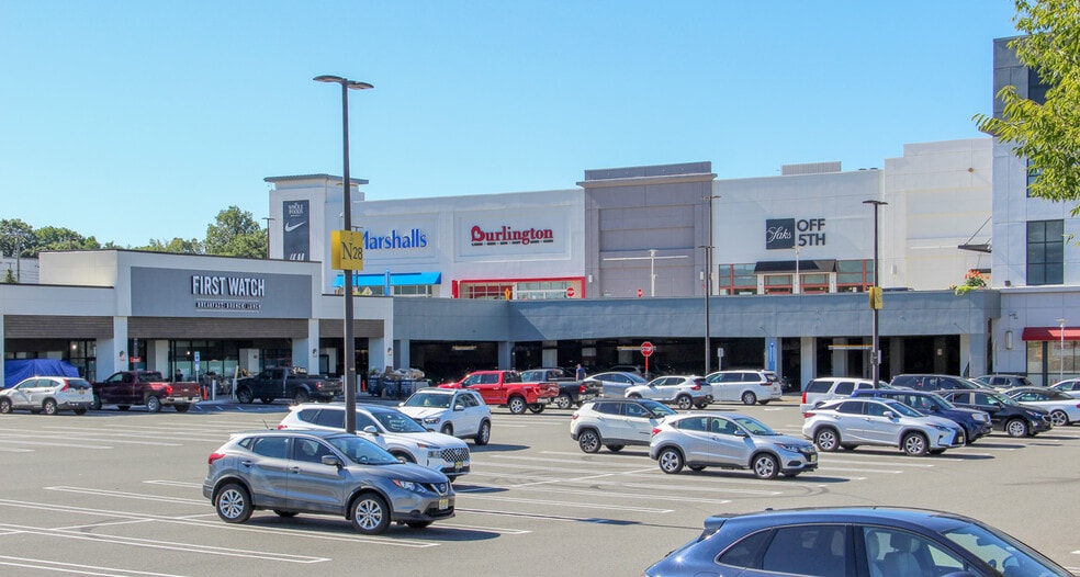 More Photos Of 1 Bergen Town Ctr, Paramus General Retail For Lease