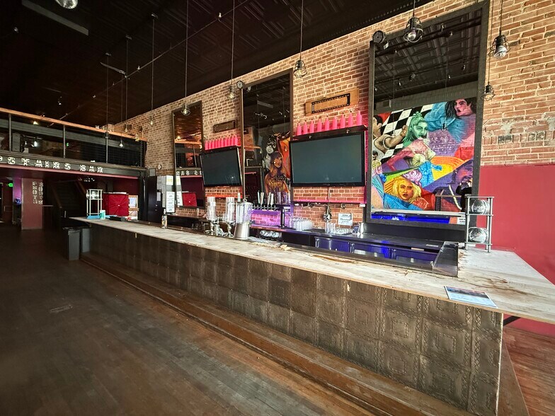 More Photos Of 24 Broadway, Denver Storefront For Lease