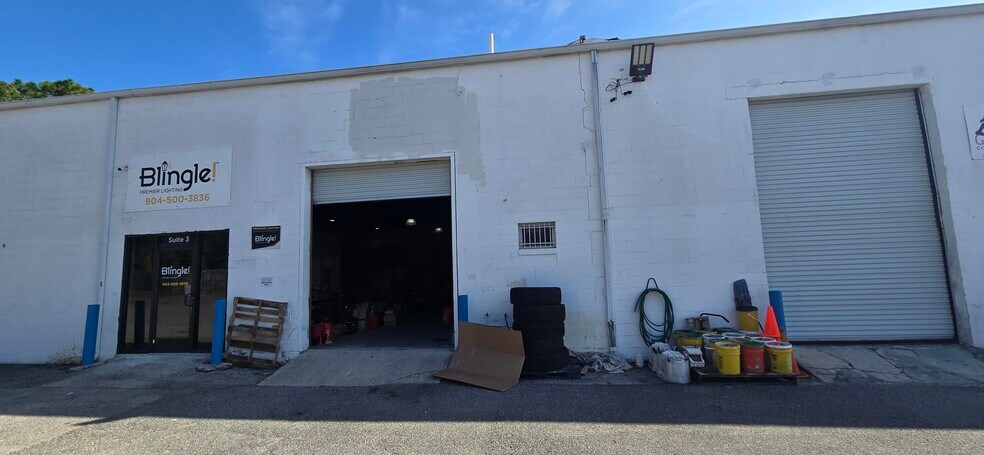 More Photos Of 10221 Beach Blvd, Jacksonville Warehouse For Lease