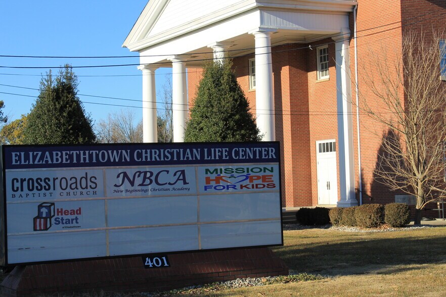 More Photos Of 401 W Poplar St, Elizabethtown Religious Facility For Sale