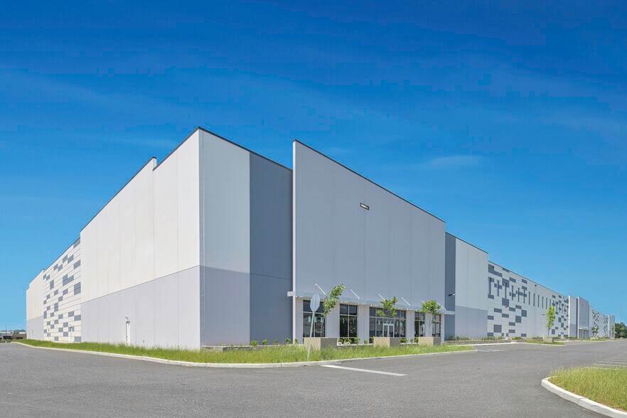 More Photos Of 650 Federal Blvd, Carteret Unknown For Lease