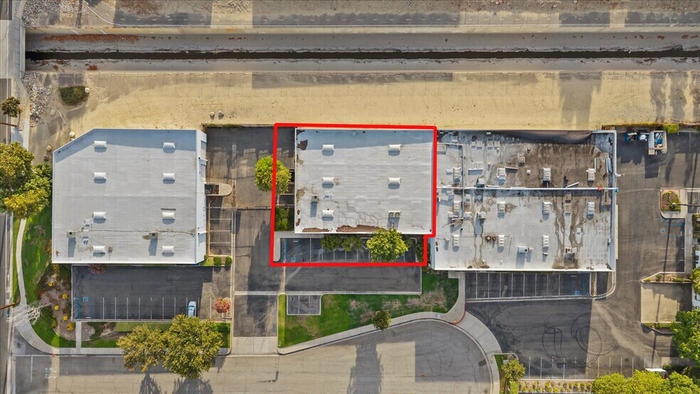 More Photos Of 9262 Bally Ct, Rancho Cucamonga Warehouse For Lease