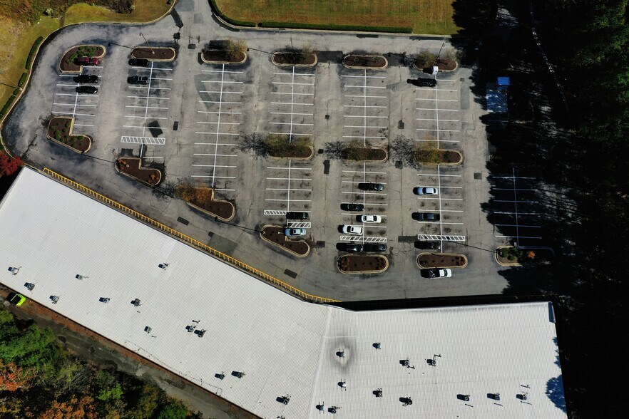 More Photos Of 1020 S Miami Blvd, Durham Freestanding For Sale