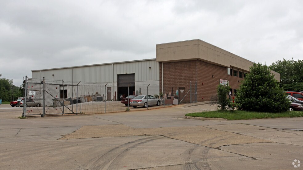 More Photos Of 14889 Persistence Dr, Woodbridge Flex For Lease