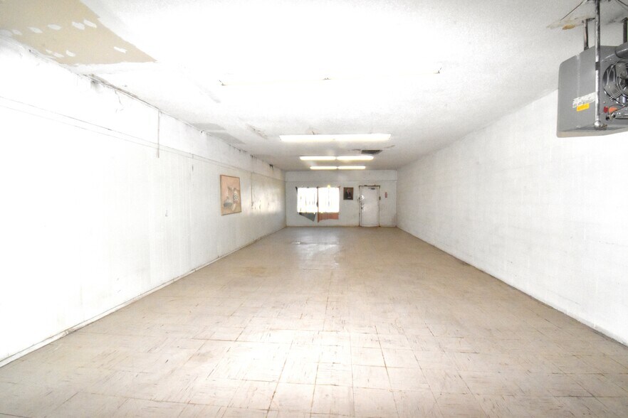 More Photos Of 4808-4810 Dyer St, El Paso Freestanding For Sale