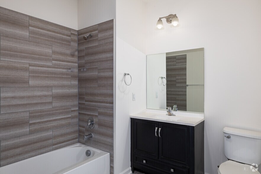 More Photos Of 510 Hamilton St, Somerset Apartments For Sale