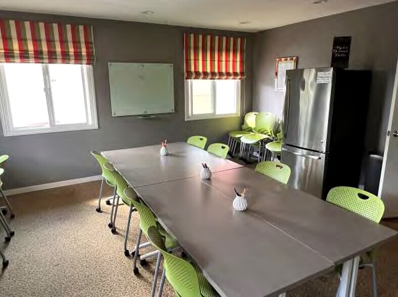 More Photos Of 624 Hilgard Ave, Los Angeles Apartments For Sale