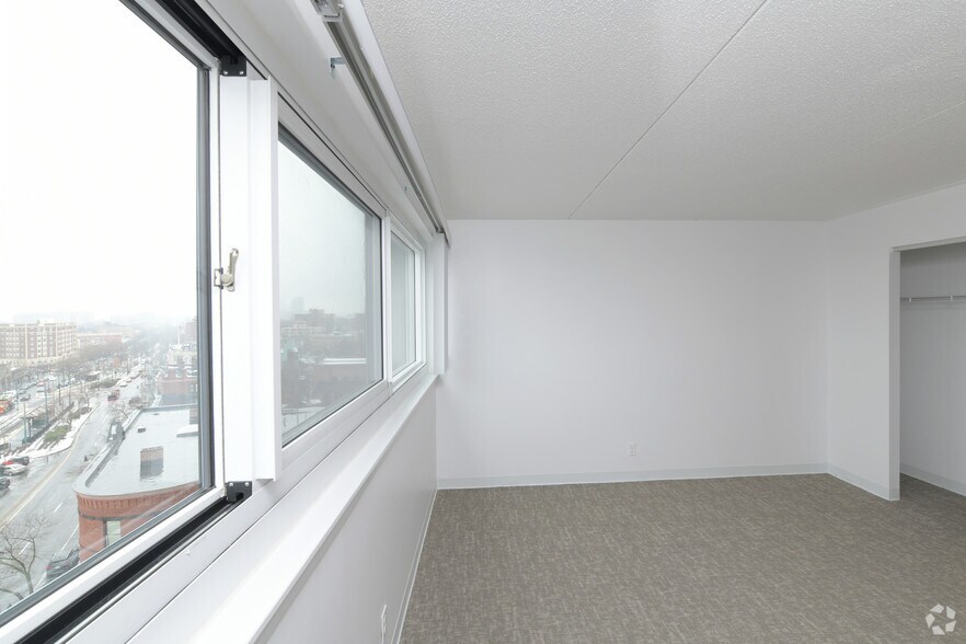 More Photos Of 1371 Beacon St, Brookline Apartments For Lease