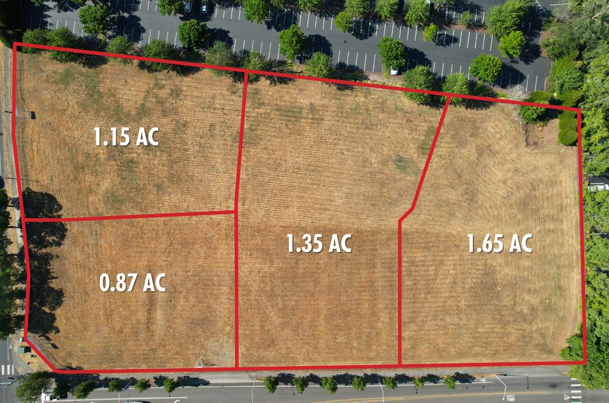 More Photos Of NE 136th Ave. & NE 4th St., Vancouver Land For Lease