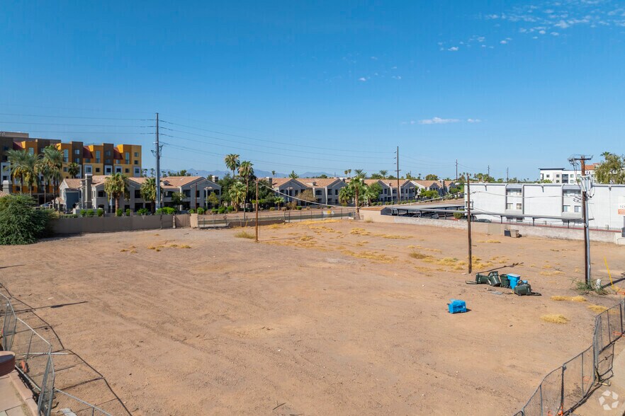 Primary Photo Of SWC Central & Coolidge St ave, Phoenix Apartments For Lease