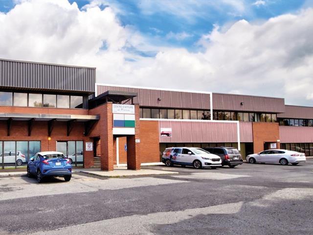 More Photos Of 461 Boul Saint-Joseph, Sainte-julie Office For Sale