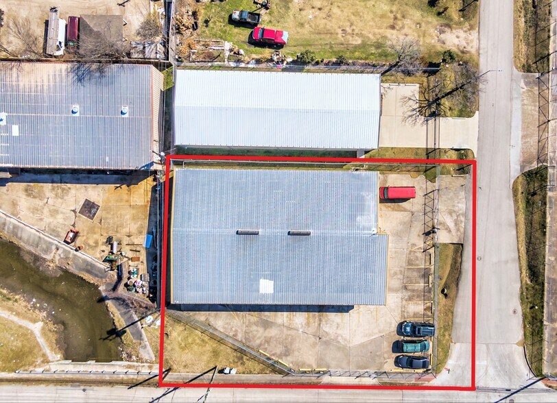 More Photos Of 6040 N Gessner Rd, Houston Light Distribution For Lease