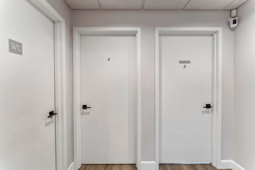 More Photos Of 148 East Ave, Norwalk Medical For Sale