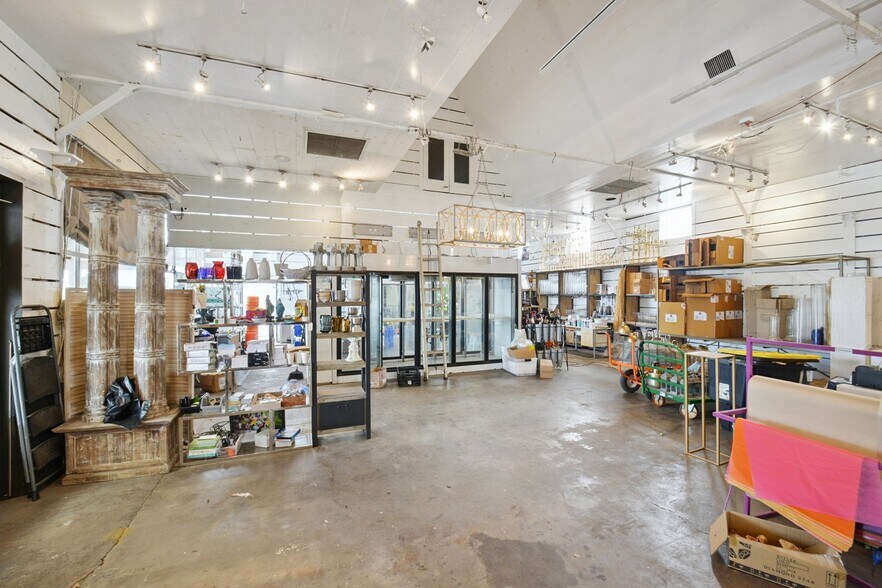 More Photos Of 9415 Airline hwy, New Orleans Land For Sale