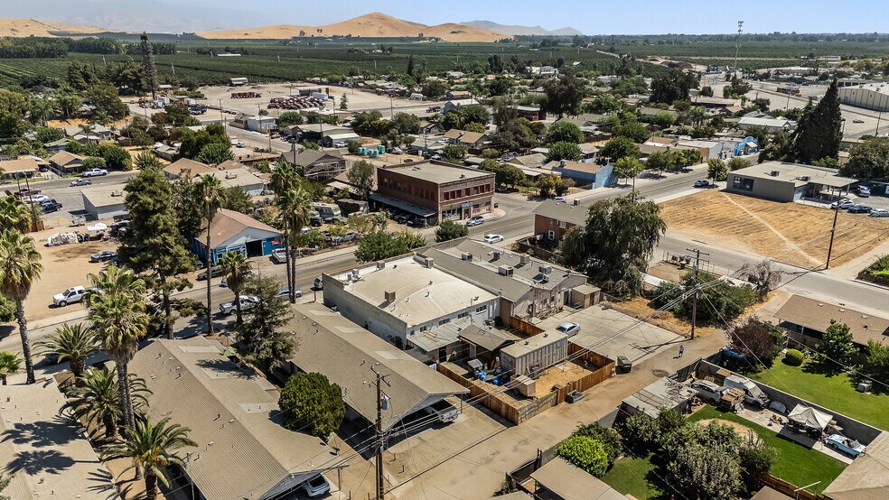 More Photos Of 33027 Road 159, Ivanhoe General Retail For Sale