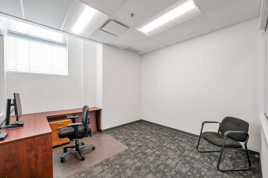 More Photos Of 17750 65A Av, Surrey Showroom For Sale