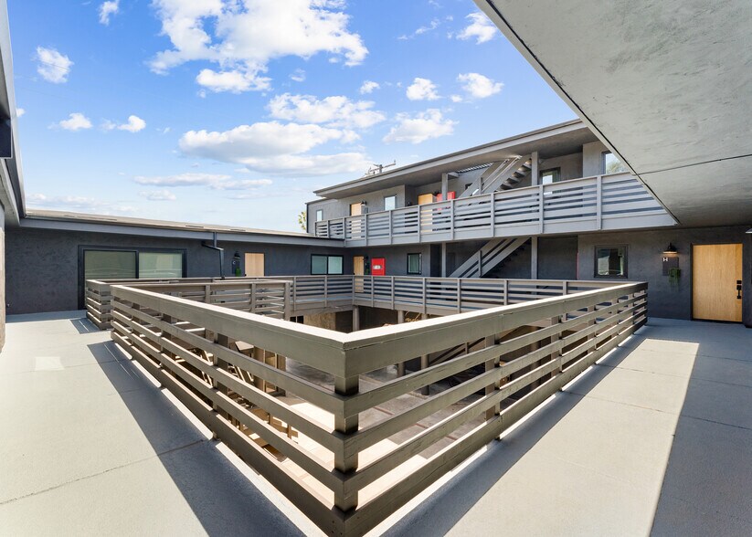 More Photos Of 1105 N Coast Hwy, Laguna Beach Apartments For Sale