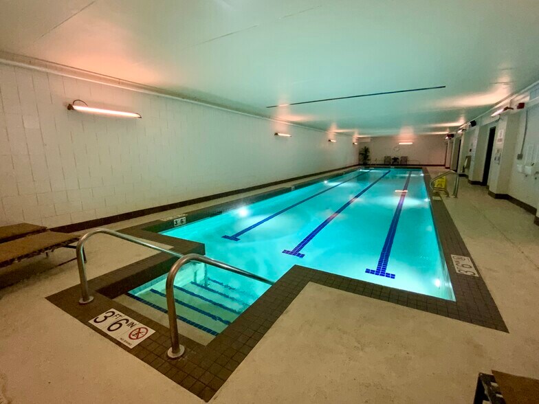 More Photos Of 270 E Highland Ave, Milwaukee Apartments For Sale