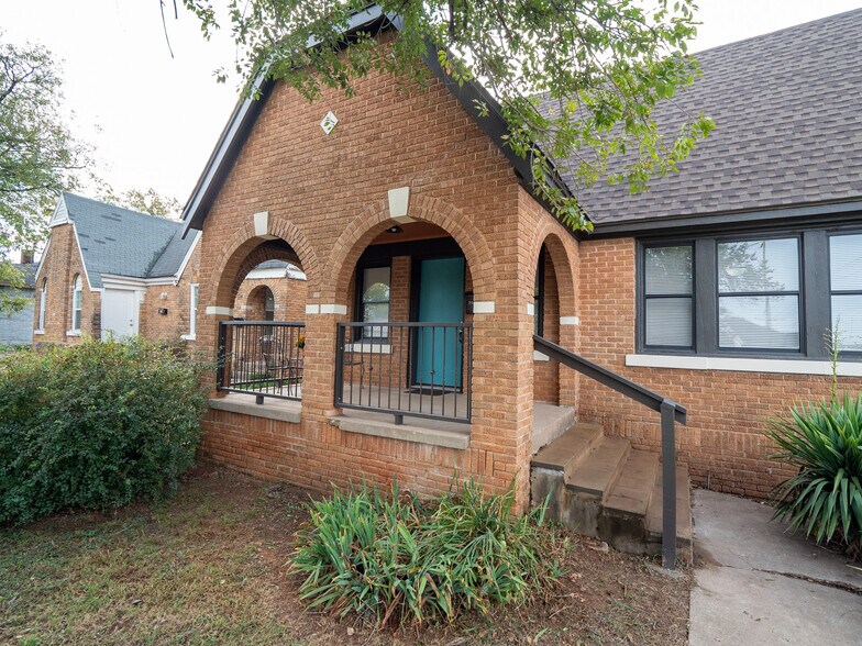 More Photos Of 1000 NE 19th St, Oklahoma City Multifamily For Sale